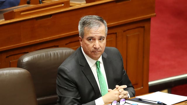 Congreso aprueba interpelar al ministro de Transportes Raúl Pérez Reyes