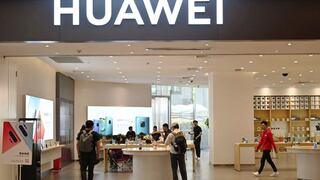 Trump aún no se rinde sobre Huawei, pero cuidado