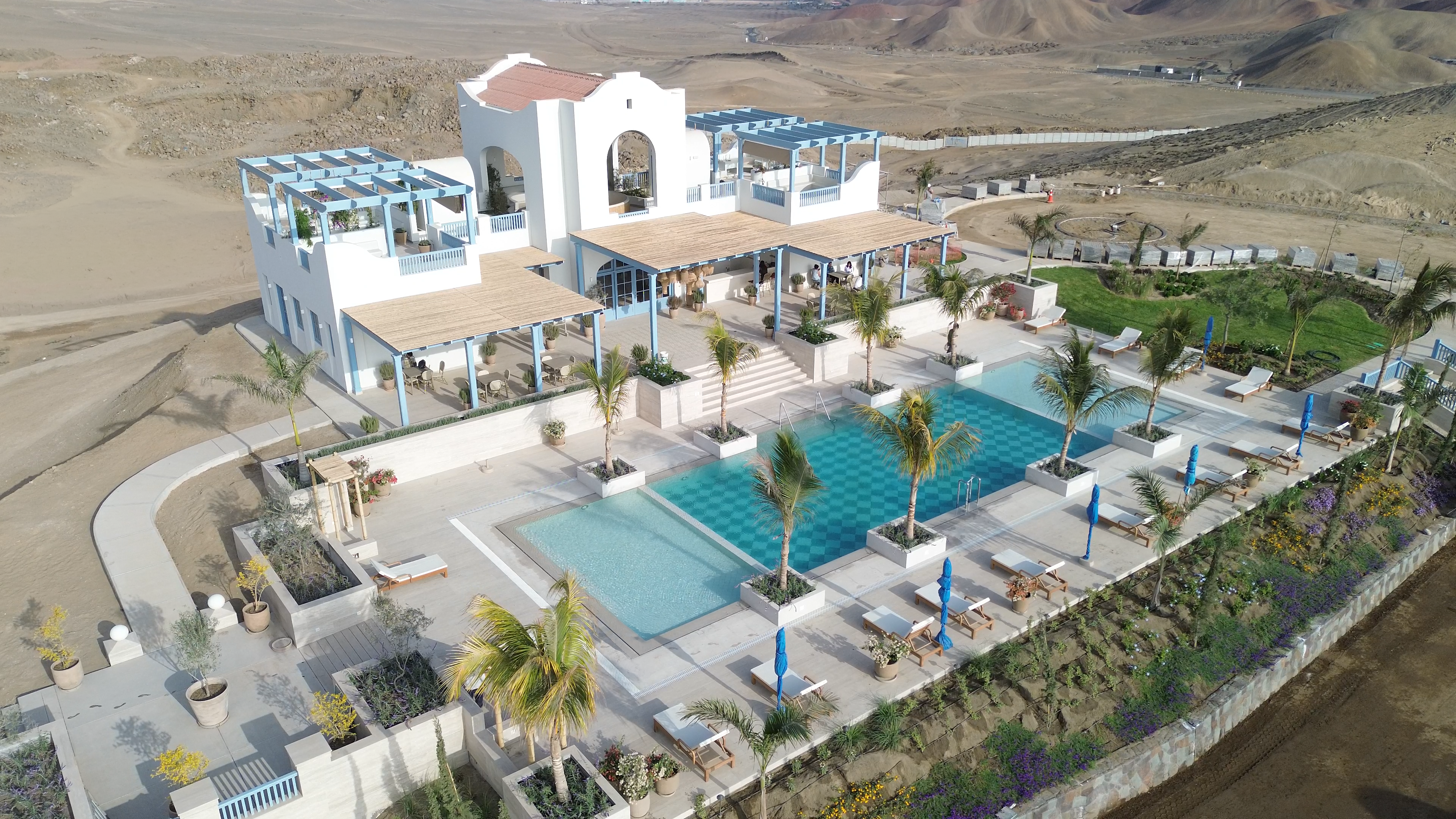 Menorca cuenta con un banco de terrenos de más de 400 hectáreas y su foco para el 2027 es desarrollarlas en las plazas donde ya opera. (Foto: Condominio El Carbón - Pucusana - Club House).