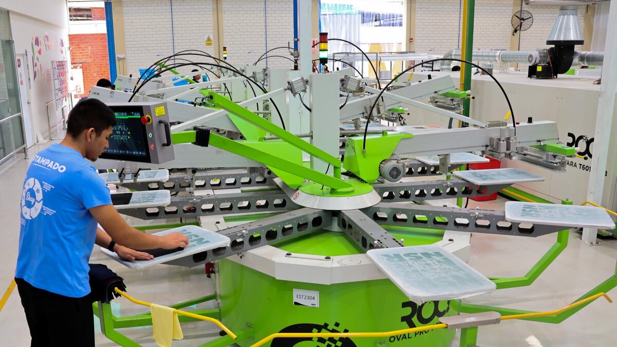 La apuesta de una textil peruana para competir con Asia: marcas internacionales exigen rapidez