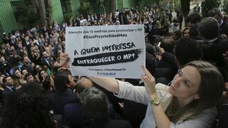 Jueces y fiscales de Brasil critican al Congreso por cambios en ley anticorrupción