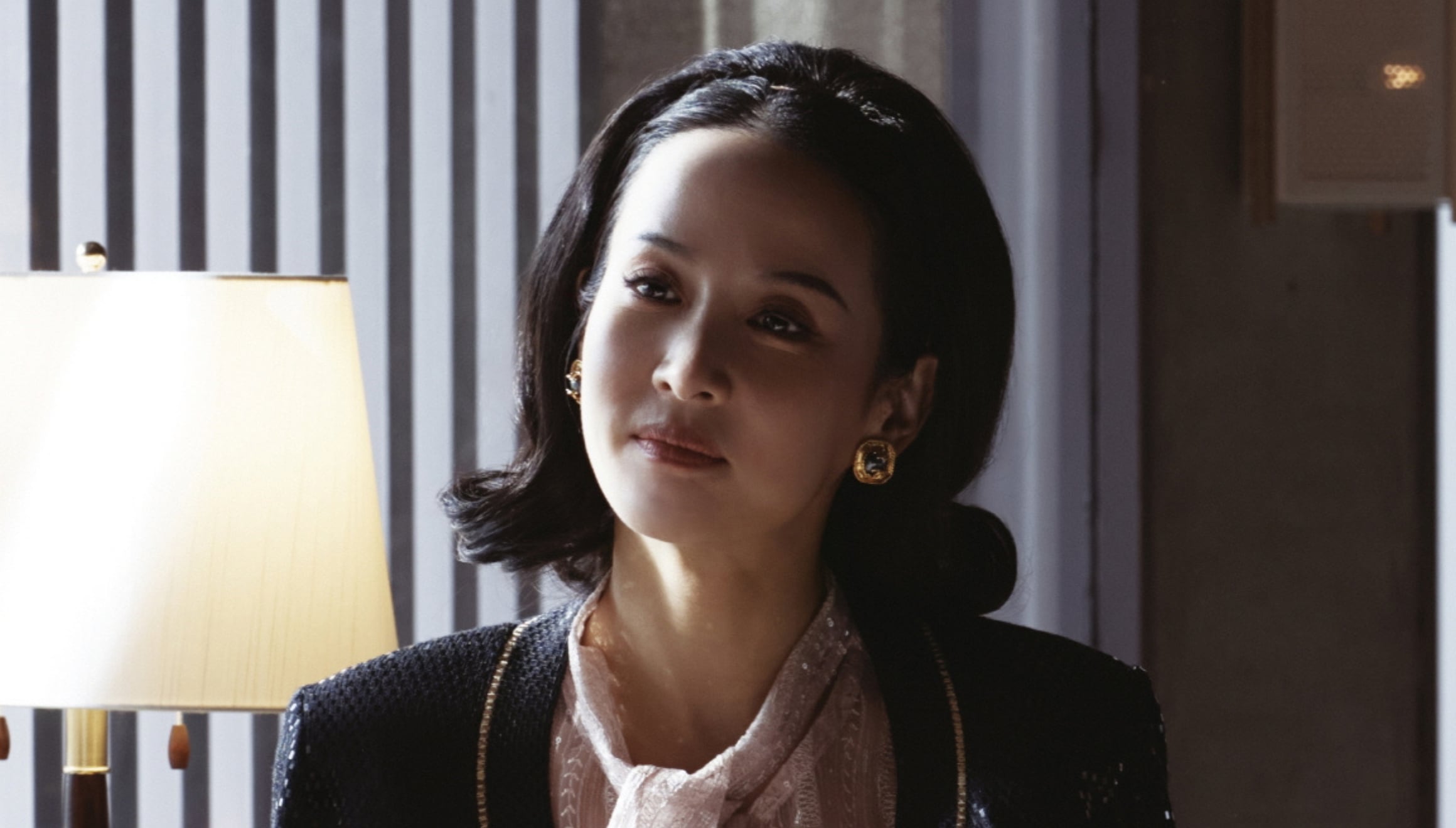 Cho Yeo-jeong como Bae Geum-ji en una escena de la serie "Made in Korea" (Foto: Hive Media Corp / Disney+)