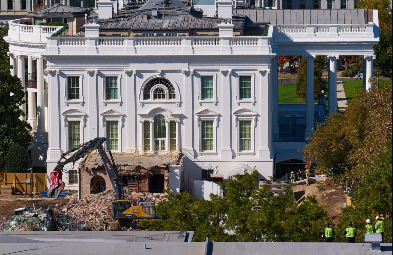 El Ala Este de la Casa Blanca ha sido demolida por completo mientras el presidente Donald Trump avanza con la construcción de un salón de baile. (AP / Jacquelyn Martin).