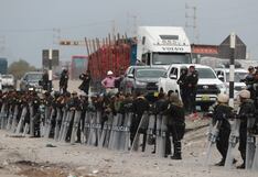 Ica: intento de bloqueo de la Panamericana Sur deja 18 policías heridos