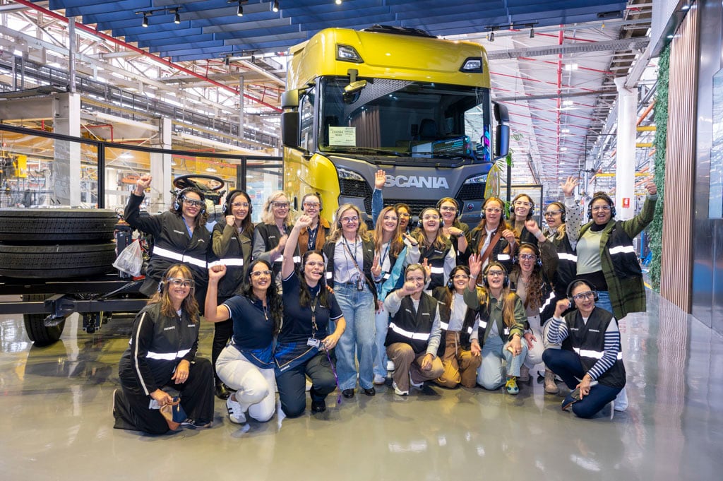 Queen of the Road reúne a mujeres que lideran y toman decisiones en el transporte. Foto: Scania