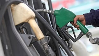 Gobierno de Fujimori impulsará fondo para estabilizar precios de combustibles ante alza del petróleo