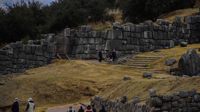 Parque arqueológico Sacsayhuamán en Cusco en alerta por posibles lotizaciones ilegales