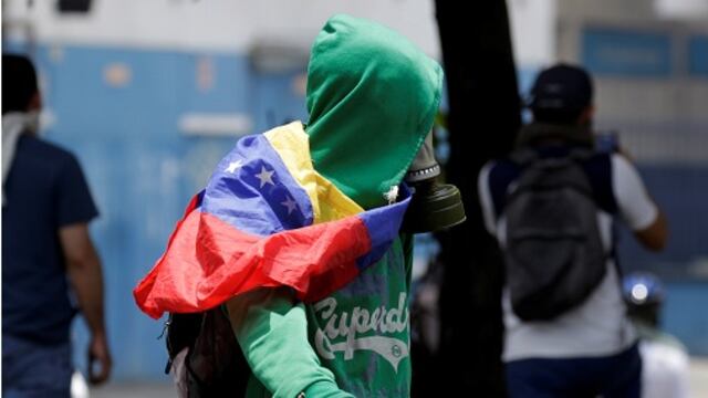 Estallan disturbios en megamarcha opositora en Venezuela