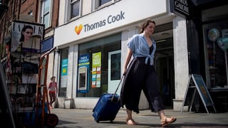 Gobierno británico ayudará a 9,000 empleados de Thomas Cook afectados por quiebra