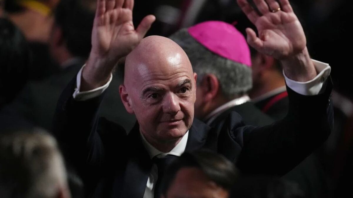 UEFA, Concacaf y AFC acusan a la FIFA de “engaño” y “pérdida de confianza”