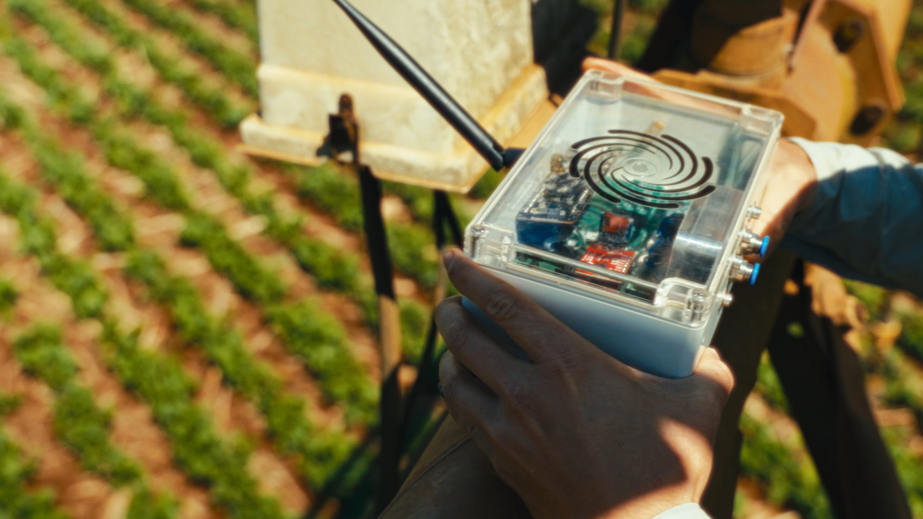 Actualmente, la firma atiende a más de 15 empresas en el mercado local.