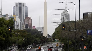 Gramercy respalda apuestas alcistas hacia bonos de Argentina mientras inflación llega a 104%