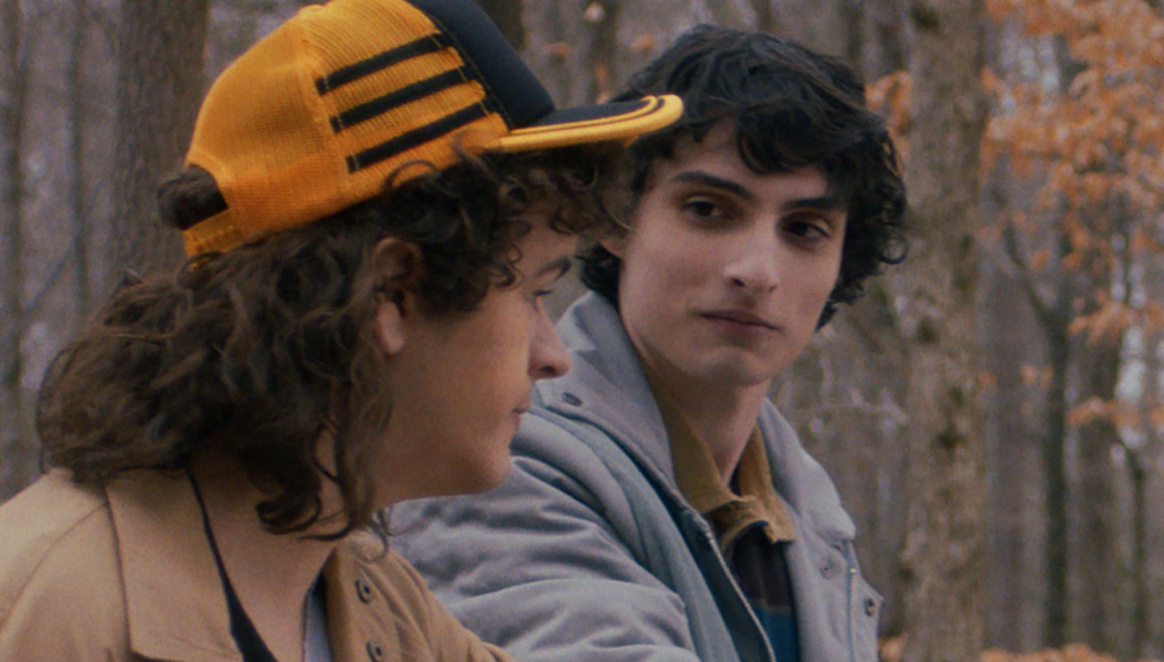 Gaten Matarazzo como Dustin Henderson y Finn Wolfhard como Mike Wheeler en una escena de la quinta temporada de "Stranger Things" (Foto: Netflix)