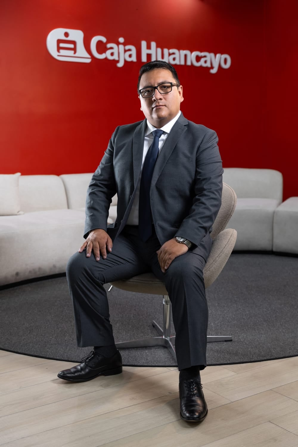 César Quispialaya Córdova, nuevo Gerente Compliance de Caja Huancayo.