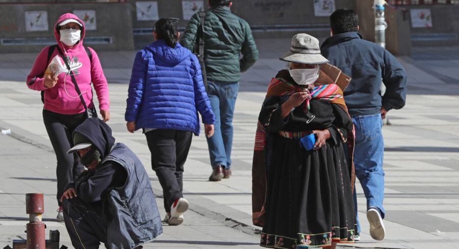 Desde 2021, cuando se comenzó la vacunación hasta ahora, se utilizaron más de 16 millones de dosis, entre una población en edad vacunable de más de 10,2 millones.|EFE/Martín Alipaz/Archivo