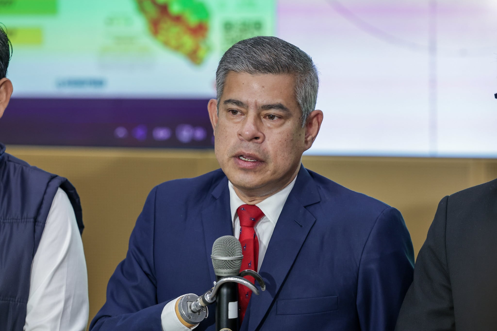 El primer ministro Luis Galarreta consideró que Juntos por el Perú actuó de manera antidemocrática al intentar bloquear el pedido de facultades legislativas. Foto: PCM