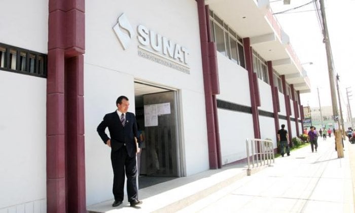 Las consecuencias de la comisión de referidos delitos pueden incluir multas dinerarias, suspensión de actividades, cierre o su registro en un listado público.