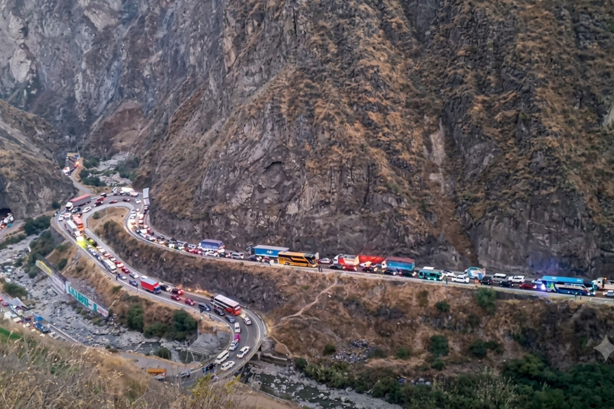 La disposición preve que los conductores no tengan problemas de congestión en la Carretera Central como sucedió el sábado 25 de julio. Foto: Difusión