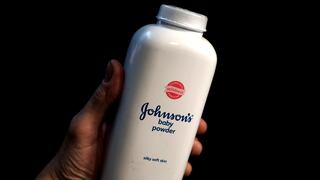 Johnson & Johnson tendrá que pagar US$ 2,100 millones por vender talco cancerígeno