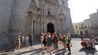 Mujeres viajeras: ¿qué es lo que buscan a la hora de hacer turismo?