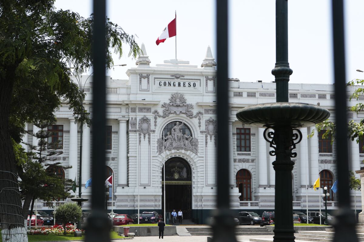 Recientemente, se presentó una moción de censura firmada por 33 congresistas de bancadas de oposición contra el ministro de Transportes y Comunicaciones, Juan Silva. (Foto: Diana Chávez / archivo GEC)