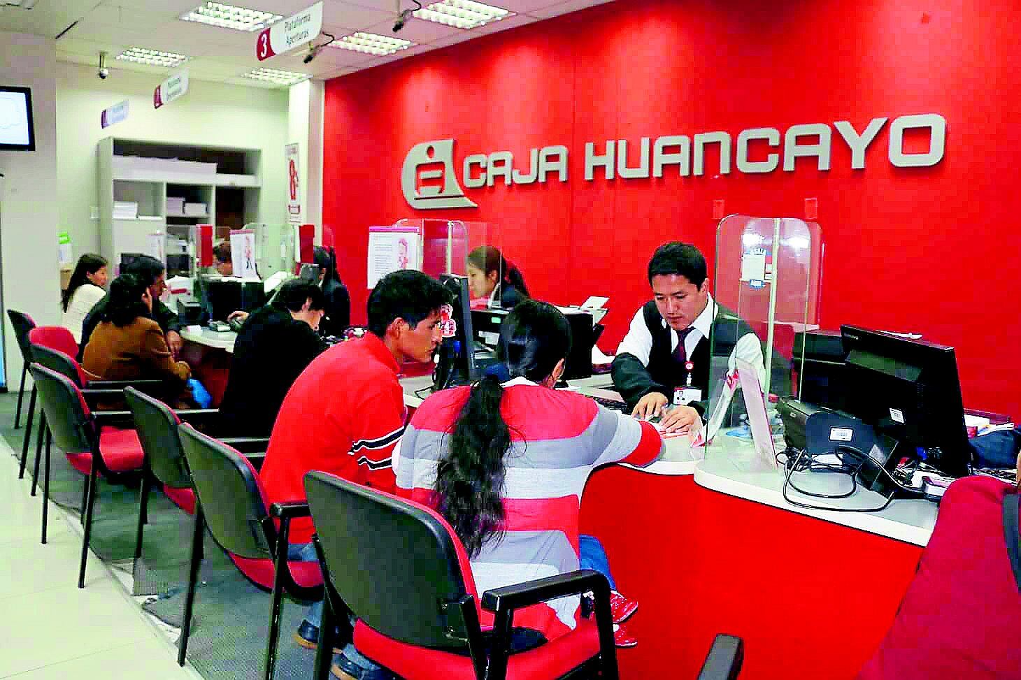 Comisión de Indecopi consideró que la Caja Huancayo vulneró los artículos 18° y 19° del Código de Protección y Defensa del Consumidor. Foto: Difusión.