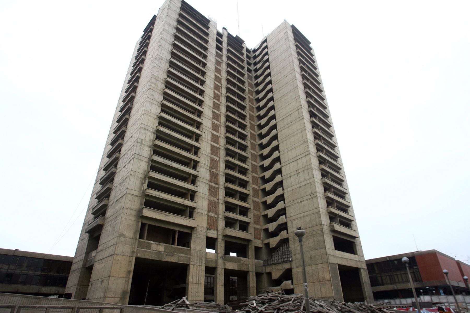 Este 2026 ProInversión espera impulsar proyectos que habían quedado detenidos como la “Torre de Trecca”. (Imagen: Andina)