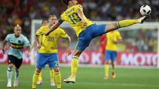Estrella sueca Ibrahimovic lucra con Mundial de Fútbol sin jugar