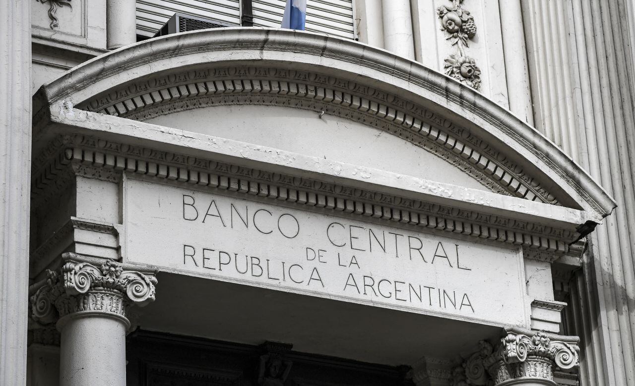Milei asumirá el cargo el 10 de diciembre después de vencer al ministro de Economía de la coalición gobernante peronista, Sergio Massa. (Foto: AFP)