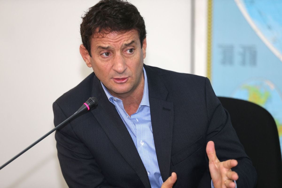 Reggiardo reiteró su propuesta de crear una policía municipal que apoye a la Policía Nacional, la cual asumiría tareas de tránsito y encargarse de combatir delitos menores. Foto: Andina