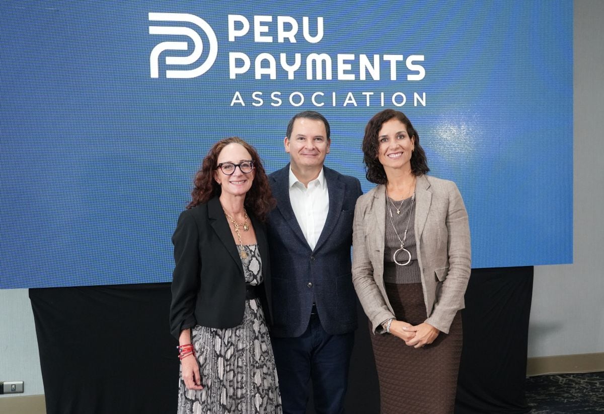 Allyson Nash Sevilla, directora ejecutiva de PPA; Gustavo Leaño Concha, presidente de PPA; y Ljubica Vodanovic, miembro del consejo directivo de PPA.