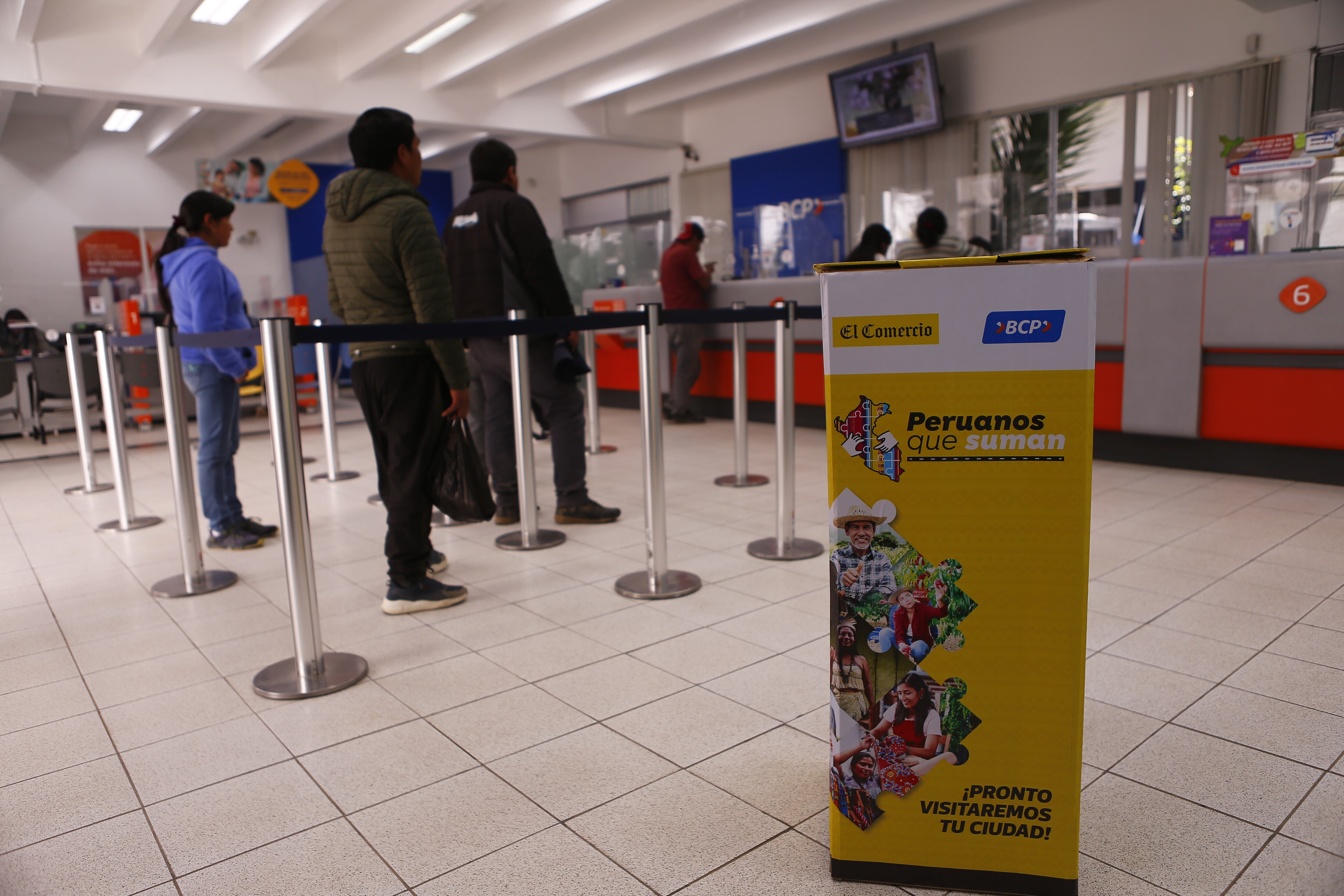 Cada vez más usuarios del sistema financiero hacen consultas a la SBS.