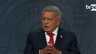 Cesar Acuña propone invertir en agricultura para combatir la anemia en el país