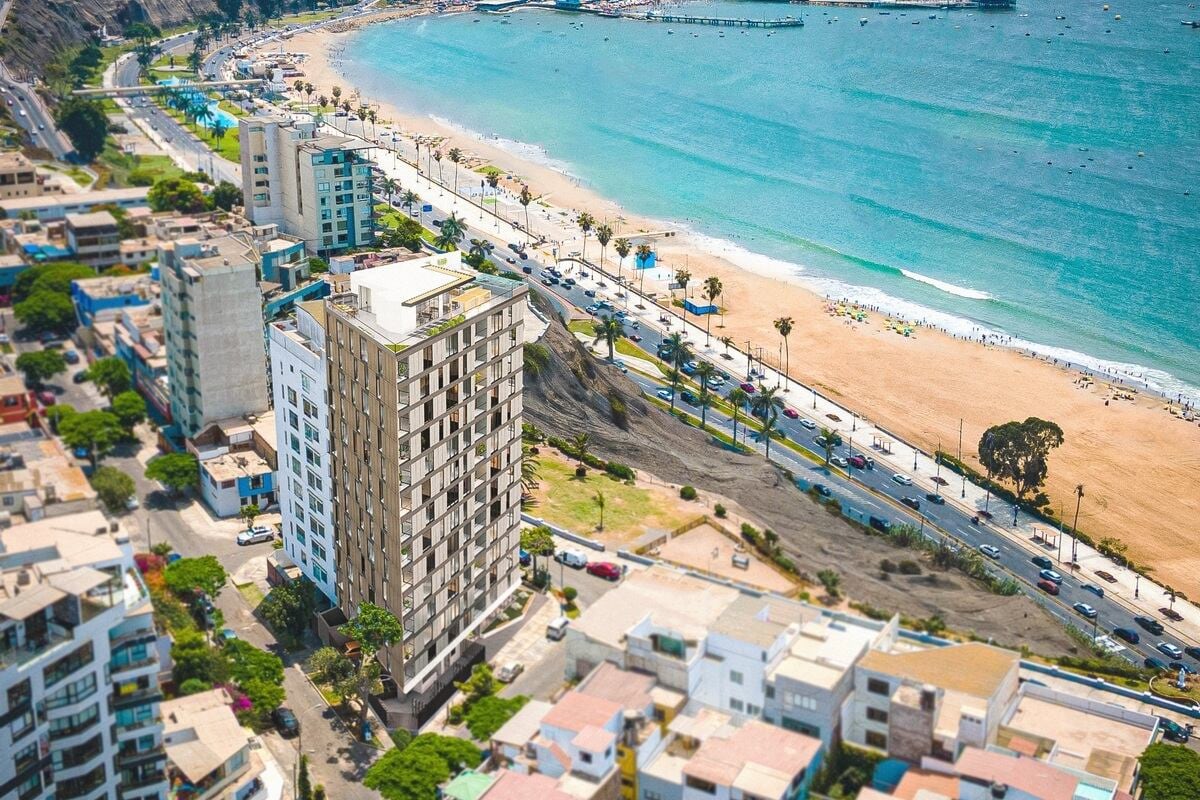La inmobiliaria apunta a gestionar entre cino a seis proyecto activos por año. Foto: Malecon Costa Sur, Chorrillos.