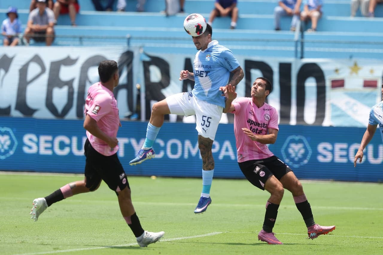 El sponsorship ya representa el 44% de los ingresos de la LFPP, superando ligeramente a la televisión (40%). (Foto: GEC)