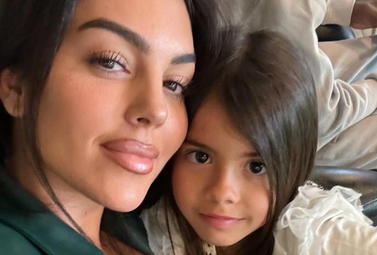 La hija de Cristiano Ronaldo elige a su mamá, Georgina, como la más famosa y se hace viral (Foto: Georgina Rodríguez / Instagram)