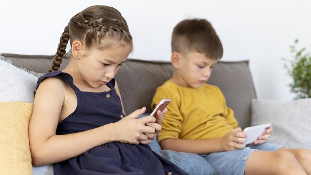 Crece uso de telefonía móvil en niños y adultos mayores, ¿qué más cambió?