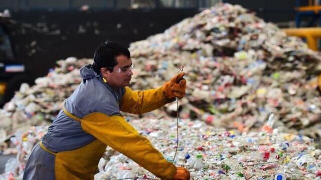El reciclaje se acumula en EE.UU. porque China no lo quiere más