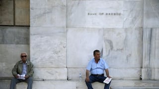Bancos griegos: en la UCI pero viables