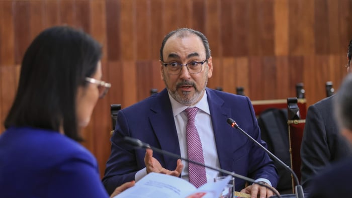 Mandataria indicó que están planificando, de cara a los próximos años, ampliar la línea de crédito con CAF. Foto: Gob.pe