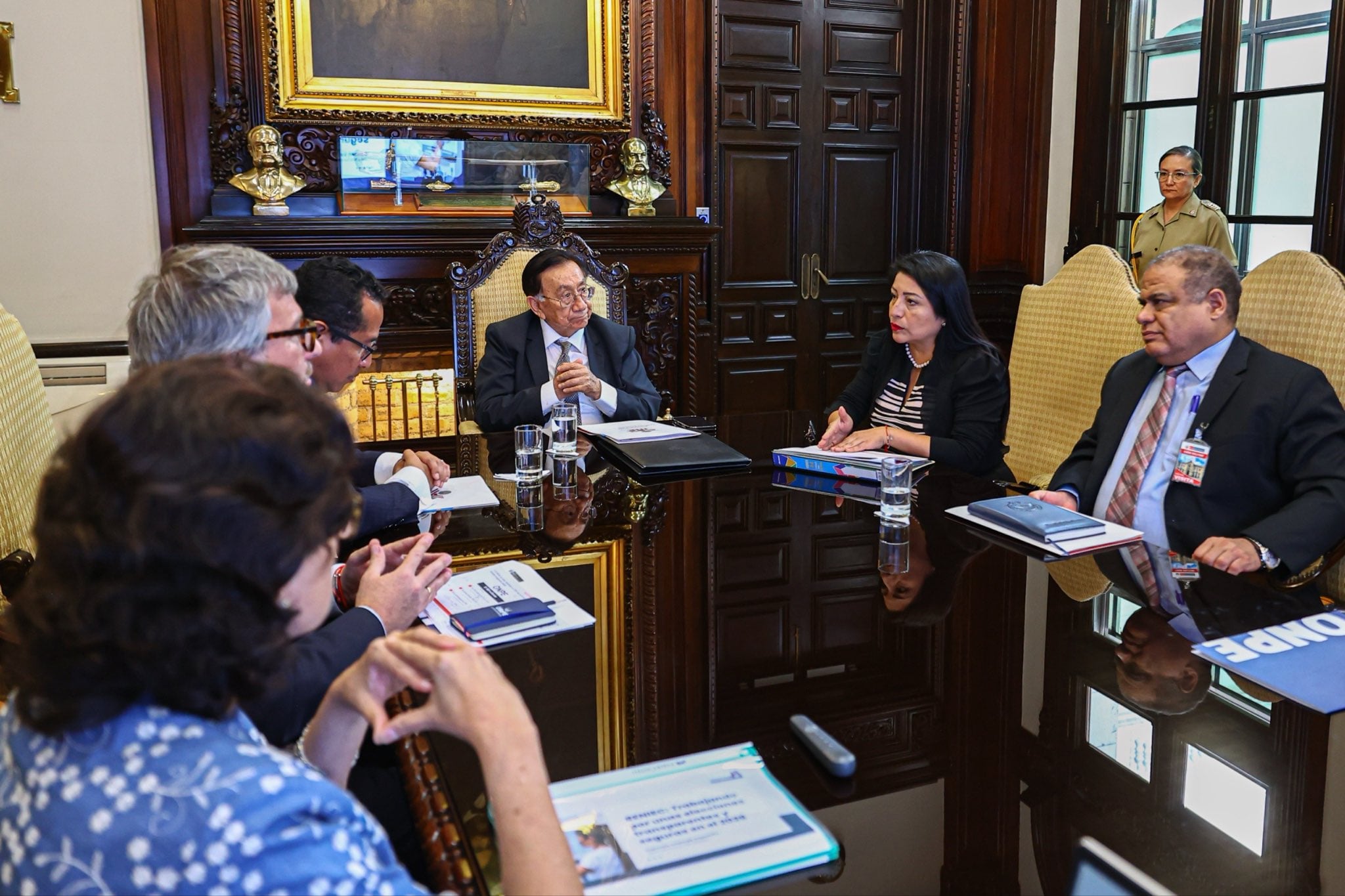 Gobierno asignó S/ 588 millones para ONPE y S/114 millones para el JNE, como presupuesto adicional. Foto: Presidencia