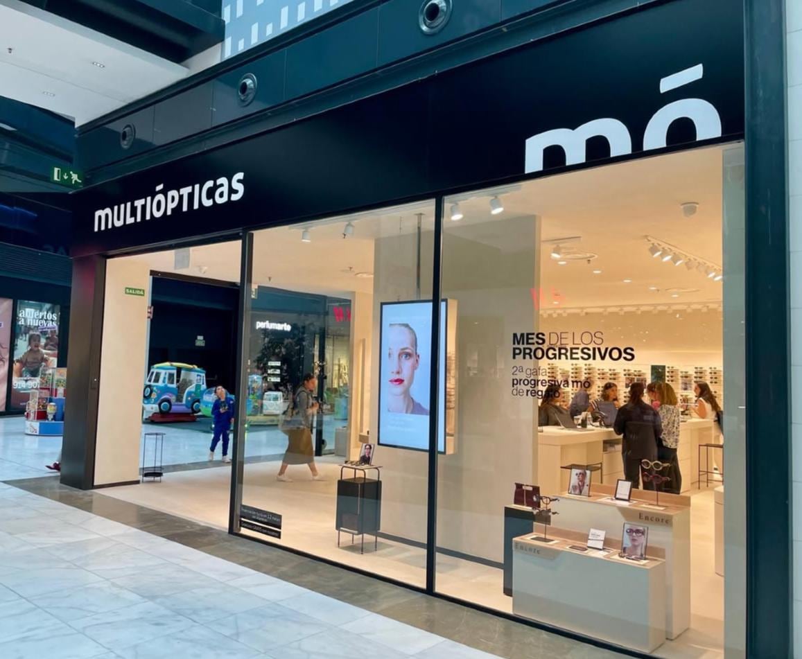 Tienda de Multiópticas en centro comercial As Cancelas (imagen: As Cancelas vía Instagram).