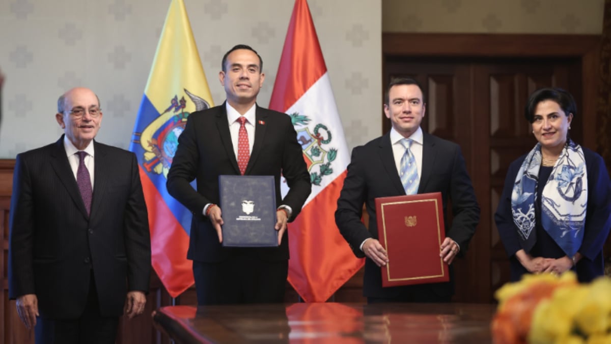 El XVI Gabinete Binacional en Quito reafirmó la coordinación política y técnica entre Perú y Ecuador para fortalecer la seguridad, el desarrollo y la gestión conjunta de su frontera común. Foto: Cancillería.