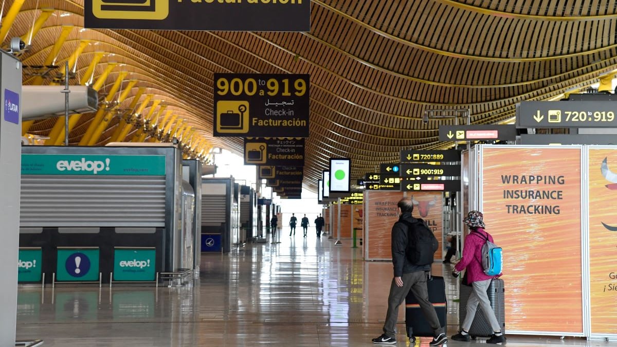 España comienza los controles fronterizos con Italia tras crisis por migrantes