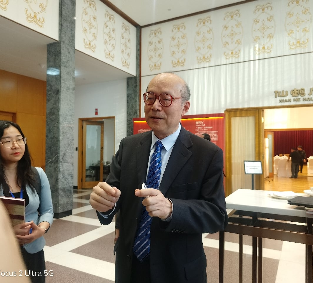 Chen Xu, presidente de CPDA y de la Reunión de Altos Funcionarios de APEC 2026, mostró su positiva impresión por el interés de los países latinoamericanos en contribuir al éxito del APEC de China. Foto: GEC.