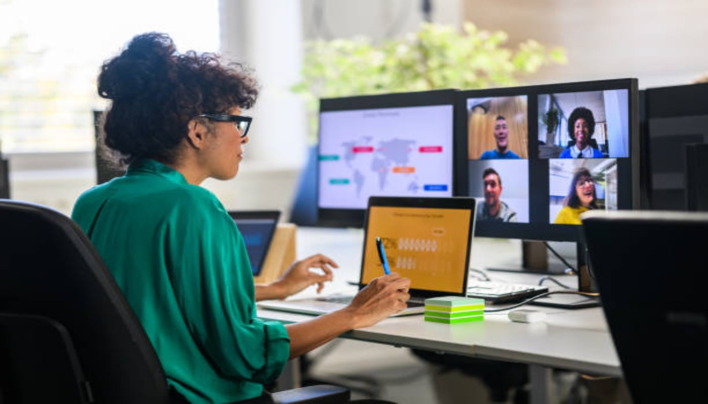 La inteligencia artificial, el teletrabajo y las nuevas herramientas colaborativas han ampliado los desafíos de seguridad más allá del ámbito tecnológico. (Fuente: iStock)