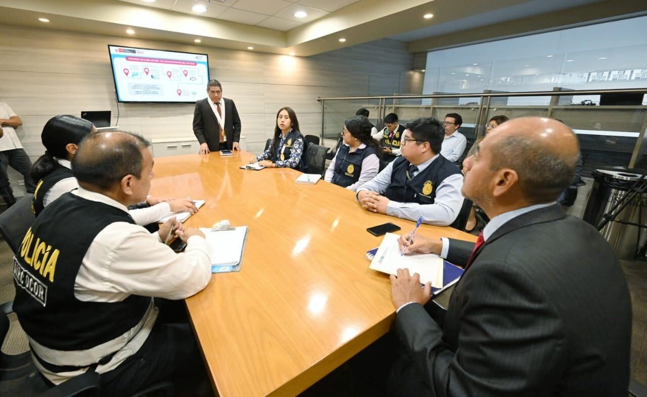 La Fiscalía realizó una diligencia en la sede central del programa Wasi Mikuna. Foto: Fiscalía.