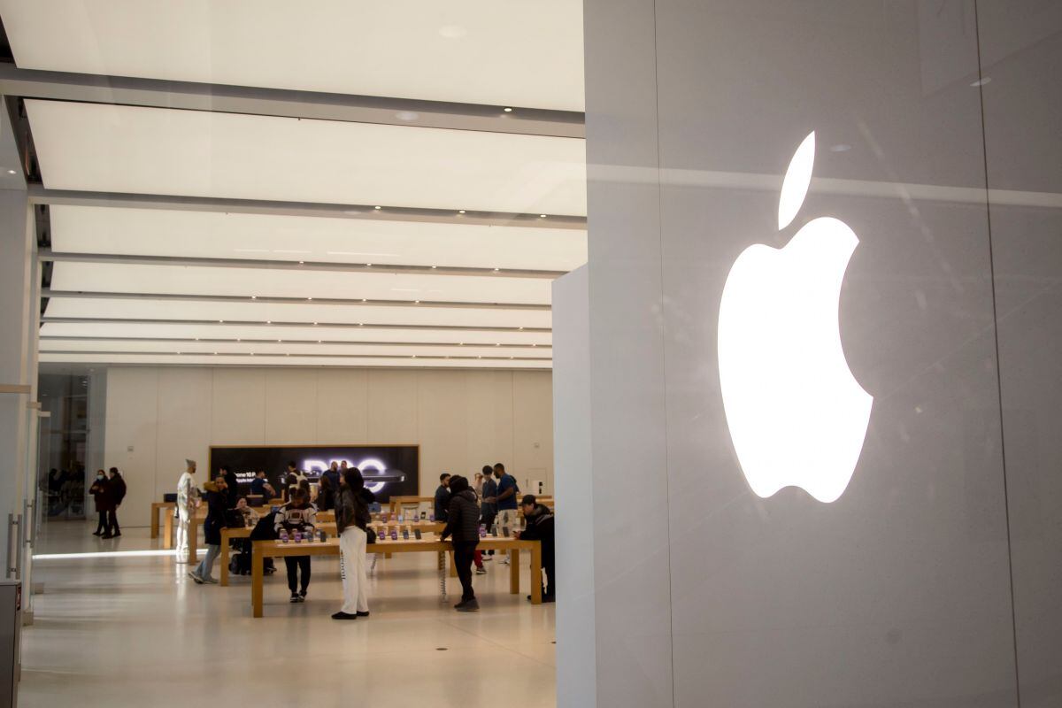 Una tienda de Apple en Nueva York, EE.UU., el lunes 24 de febrero de 2025. Fotógrafo: Michael Nagle/Bloomberg