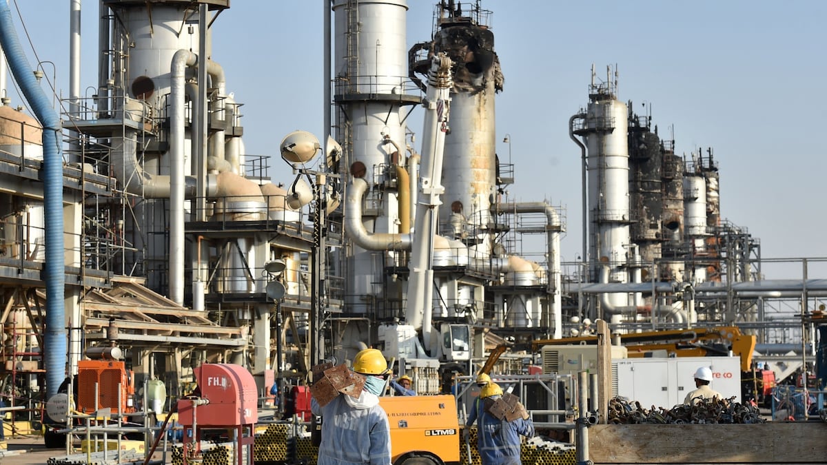 Aramco evalúa construir nuevas rutas de exportación de petróleo