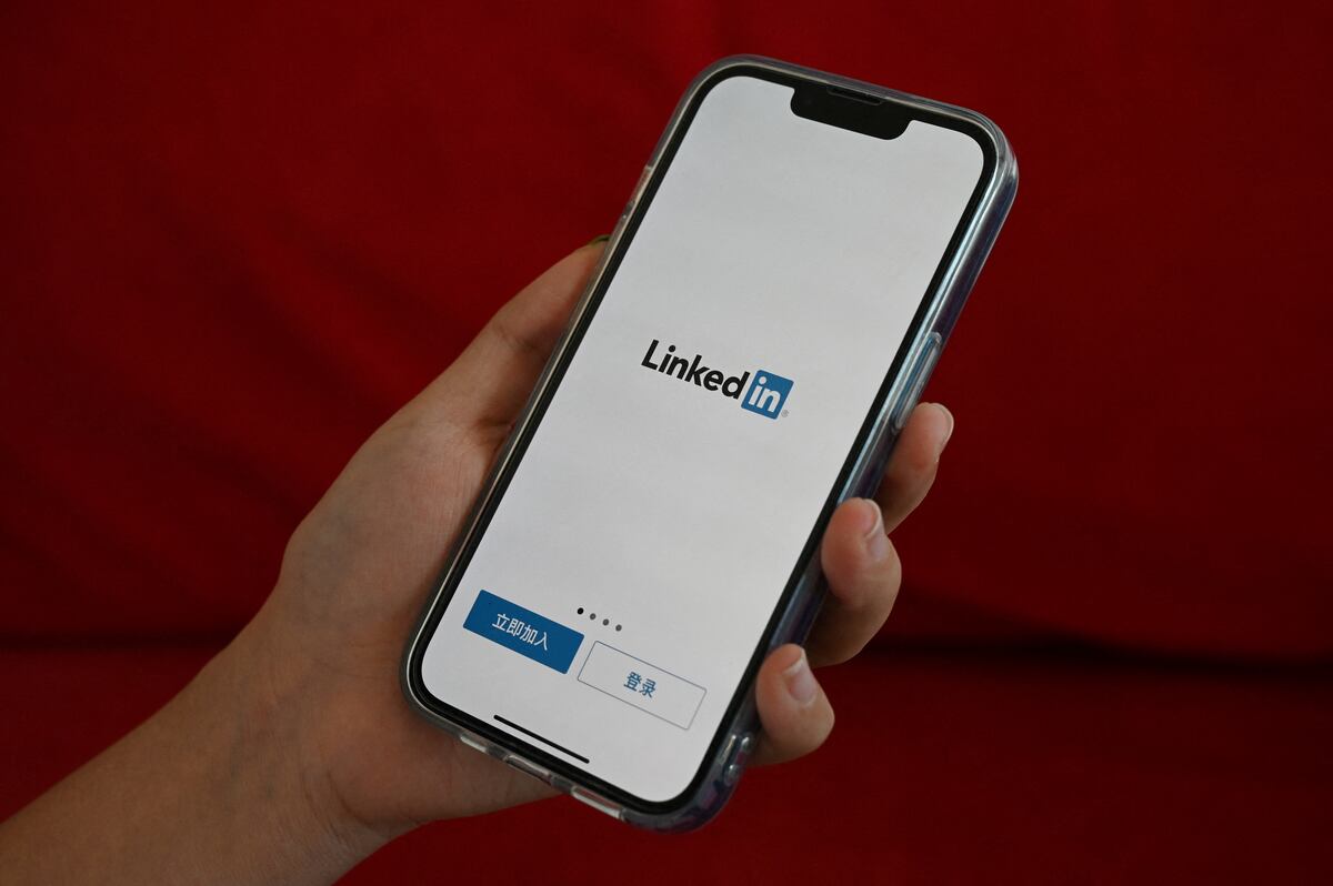 De los CEO que cuentan con presencia en al menos una red social, el 97% está en Linkedin.